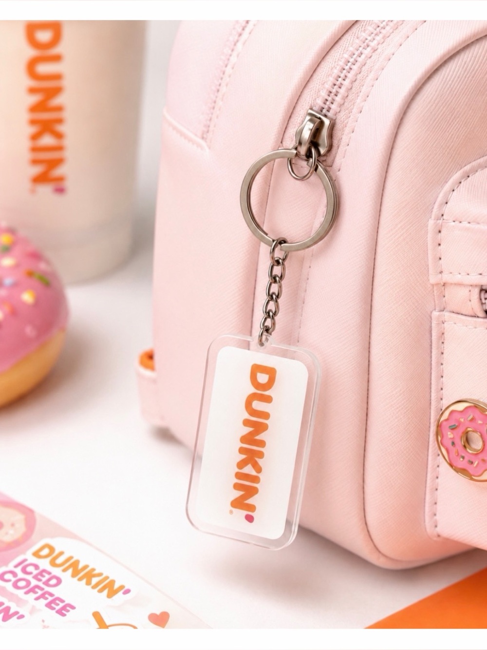 DUNKIN’ DONUTS • White/Orange Double-Sided Logo Keychain, OS